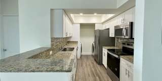 16800 North Bay Road Gallery 1