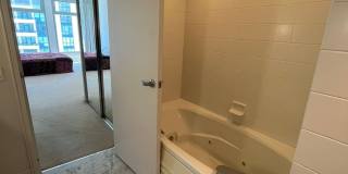 Experience upscale living in Downtown San Diego with great views. This is a must see! Gallery 42