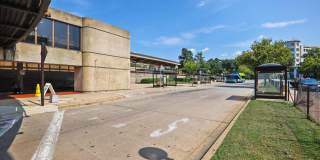 GREAT LOCATION!! Stunning 3BD/3.5BA luxury 4-level townhouse! Gallery 72