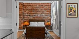 304 N Front Street Gallery 22