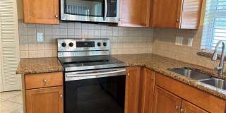 5652 Eichen Circle E Gallery 18