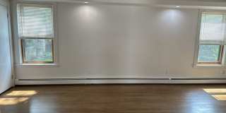 83 Leyden St. Gallery 4