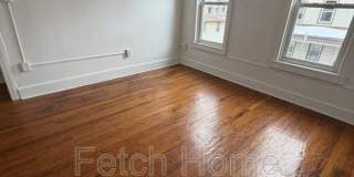 30 North Franklin Street Gallery 9