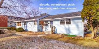 Most utilities INCLUDED!! 3 Bedroom 2 Bath Duplex Richfield Available May 1 2026 Gallery 1