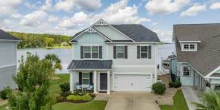 Rare Lake Murray rental located in Lexington! Fully Furnished 6 month lease Gallery 1