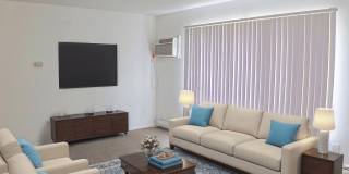 Franklin Square Gallery 1