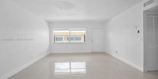 631 SW Kathy Ct Gallery 2