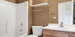 228 STATION PARK Circle Gallery 22