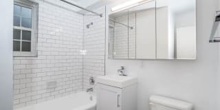 Sheffield Court Gallery 22