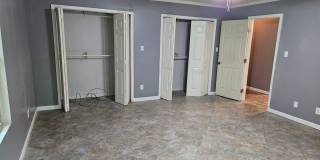 *Knoxville 37917 - FIVE bedroom, 2 bath newly remodeled home - Call Brad Croisdale (865) 805-9964 Gallery 4