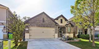 8814 White Crown Gallery 1