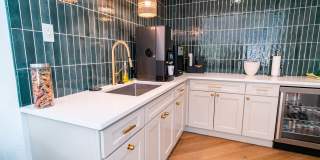 Lyv Austin Gallery 23