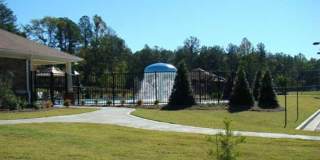 WOW! 3 bedroom 3.5 bathroom townhome! Like New! Must see Gallery 32