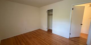 Classic 3BR/2BA Mid-Century Ranch on Ridge Road Gallery 10