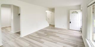 4706 W 158th Street Gallery 13