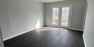 1810 S Main Street Gallery 1