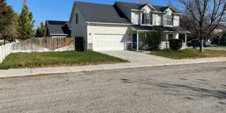 Ready Now / 4 Bed PLUS Large BONUS ROOM and 2.5 BA great spacious home! Gallery 1