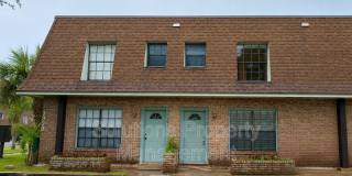 1300 Arlington Lane Northeast Gallery 1