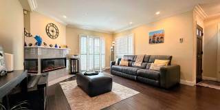 2BD/3BA - Beautiful Gated Los Altos Condo with Detached Garage & Private Storage Gallery 7