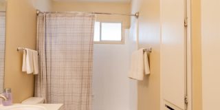 1047 E Alameda Dr Gallery 33