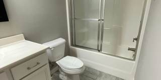 2 bed/ 2 bath Gallery 14