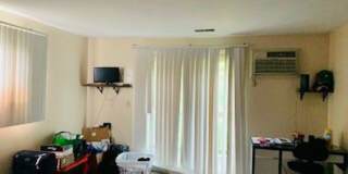 2026 Summit St. Gallery 5