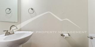 Charming Townhome with 1 Car Garage and Central A/C Gallery 11