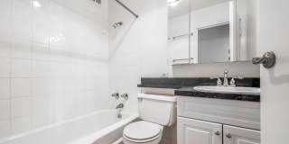 65 East Scott Street Building Gallery 29