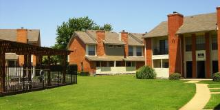 Plantation West Gallery 13