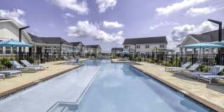 Hickory Cottages Apartments Gallery 17