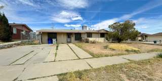Northeast El Paso 3 Bed Refrig A/C Gallery 1