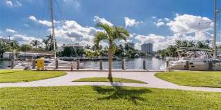 301 Golden Isles Dr Gallery 1