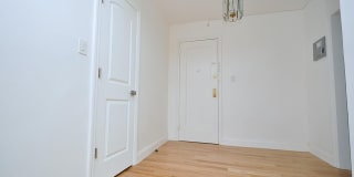 1 Broad Parkway Gallery 25