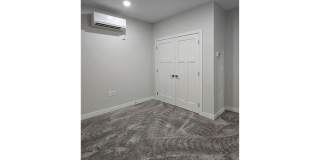 LAKE VIEW- 3 Bedroom Condo Gallery 13