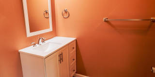 300 MACCLELLAND Avenue Gallery 11