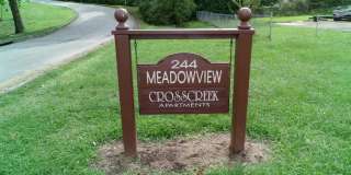244 Meadowview Drive unit: 9 Gallery 1