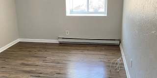 21 Erick Rd Gallery 1