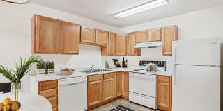 Rose Cove - Active Adult 55+ Gallery 8