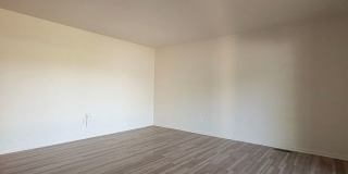 3341 East 113th Terrace Gallery 6