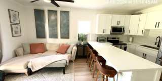 Beautiful 2 bed 1 bath Pohailani Condo Gallery 9
