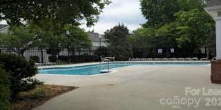 8049 Stoneham Court Gallery 21