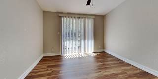 13426 Tyringham St Gallery 11