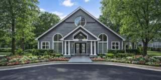 Delta Crossing Gallery 1