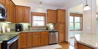 Laurel West End Gallery 18