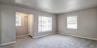 5400-5402 Folsom Blvd Gallery 14