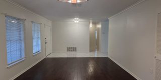 9123 Alpine Trail Street Gallery 9