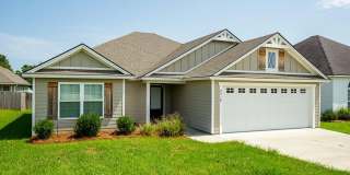 Charming 3-Bedroom Home with Modern Features in Northlake Subdivision – Pet Friendly! Gallery 1