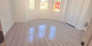 3843 N 10th St Gallery 9