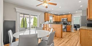 7 Linden Avenue Gallery 16