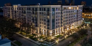 NOVEL River Oaks by Crescent Communities Gallery 49